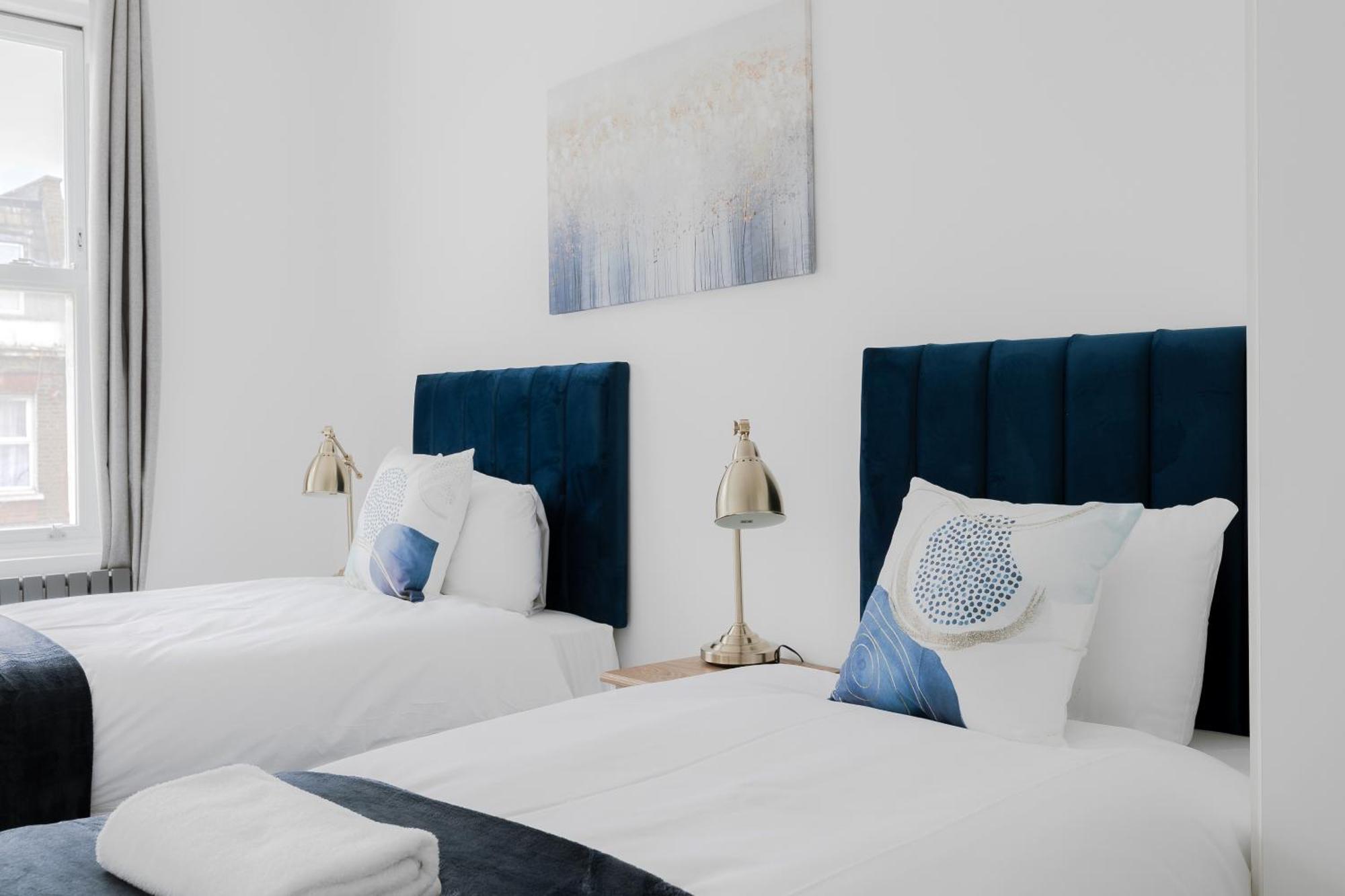 Wonderful Apartments Near Portobello Road ลอนดอน ภายนอก รูปภาพ