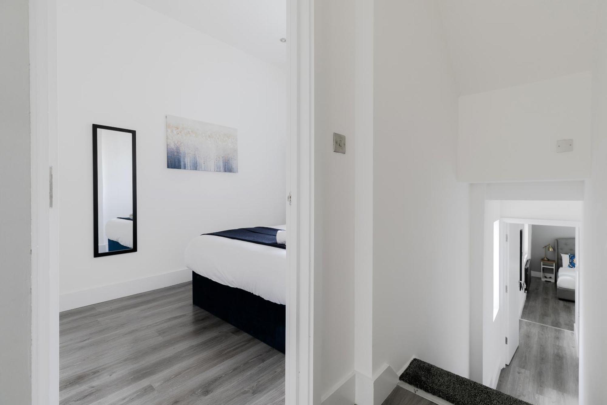 Wonderful Apartments Near Portobello Road ลอนดอน ภายนอก รูปภาพ