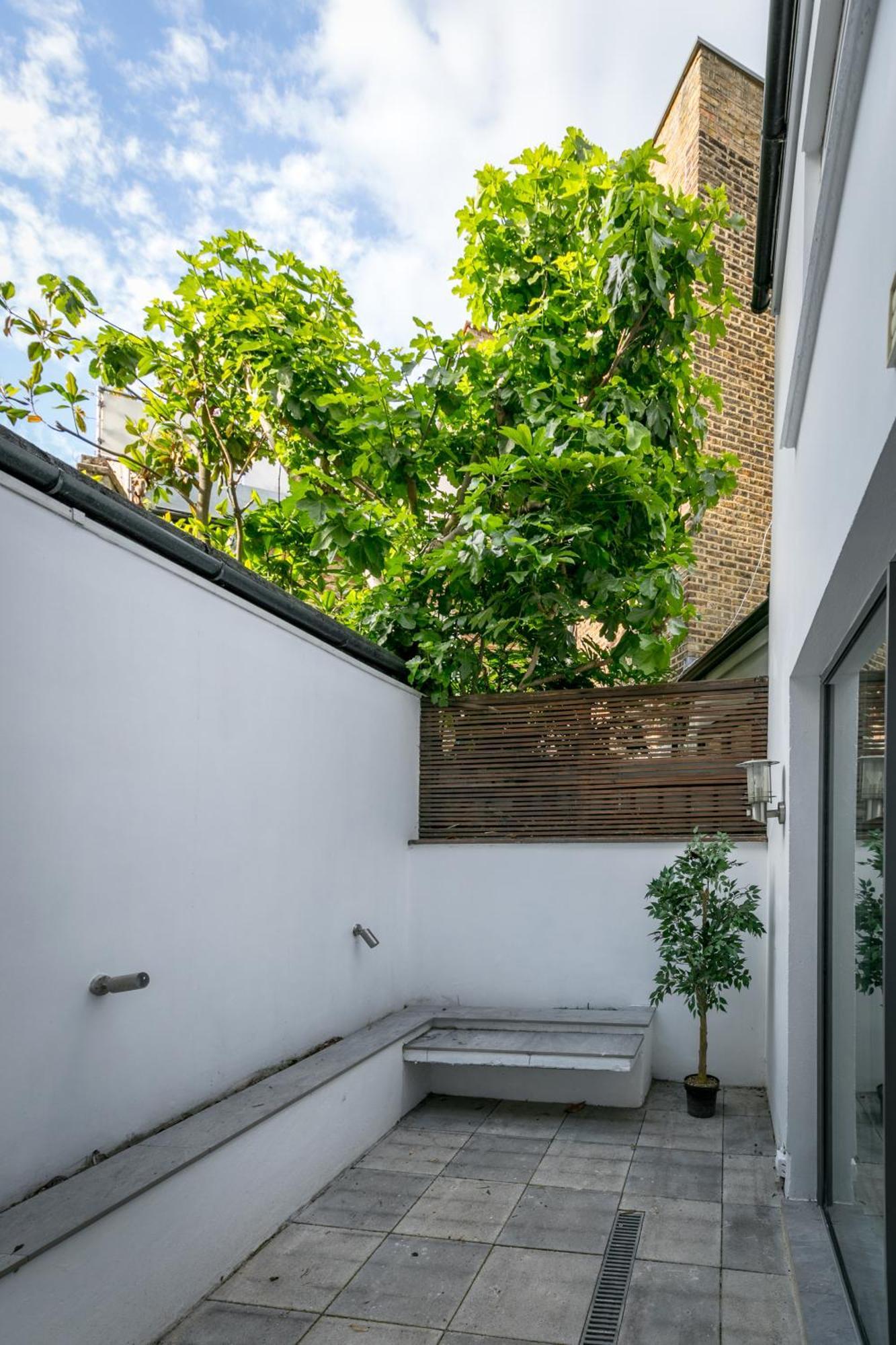 Wonderful Apartments Near Portobello Road ลอนดอน ภายนอก รูปภาพ