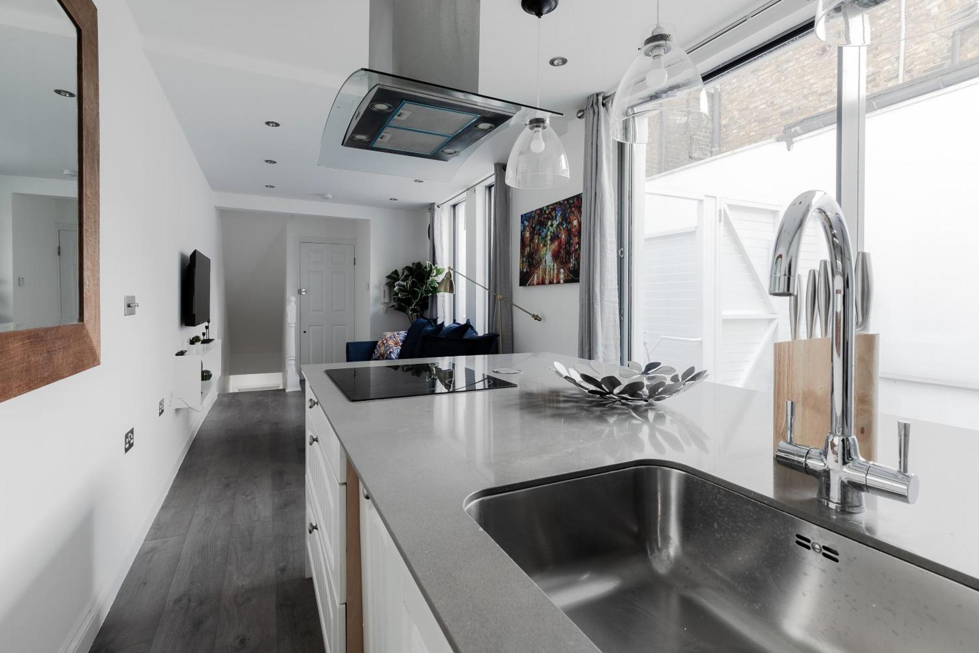 Wonderful Apartments Near Portobello Road ลอนดอน ภายนอก รูปภาพ