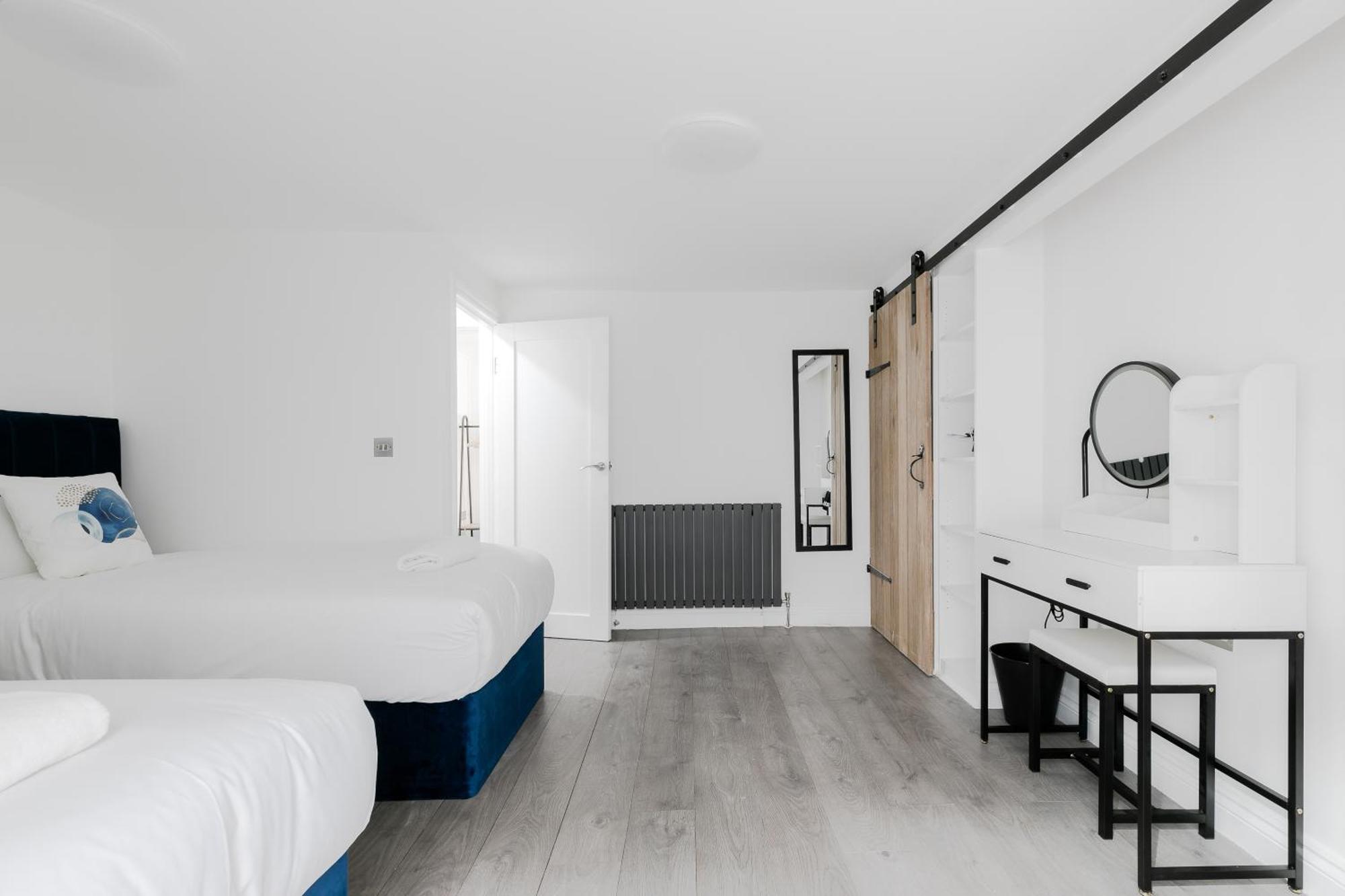 Wonderful Apartments Near Portobello Road ลอนดอน ภายนอก รูปภาพ